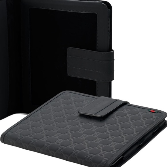 NWT Authentic Gucci GG Rubber Ipad 2 Case Unisex - Picture 6 of 7